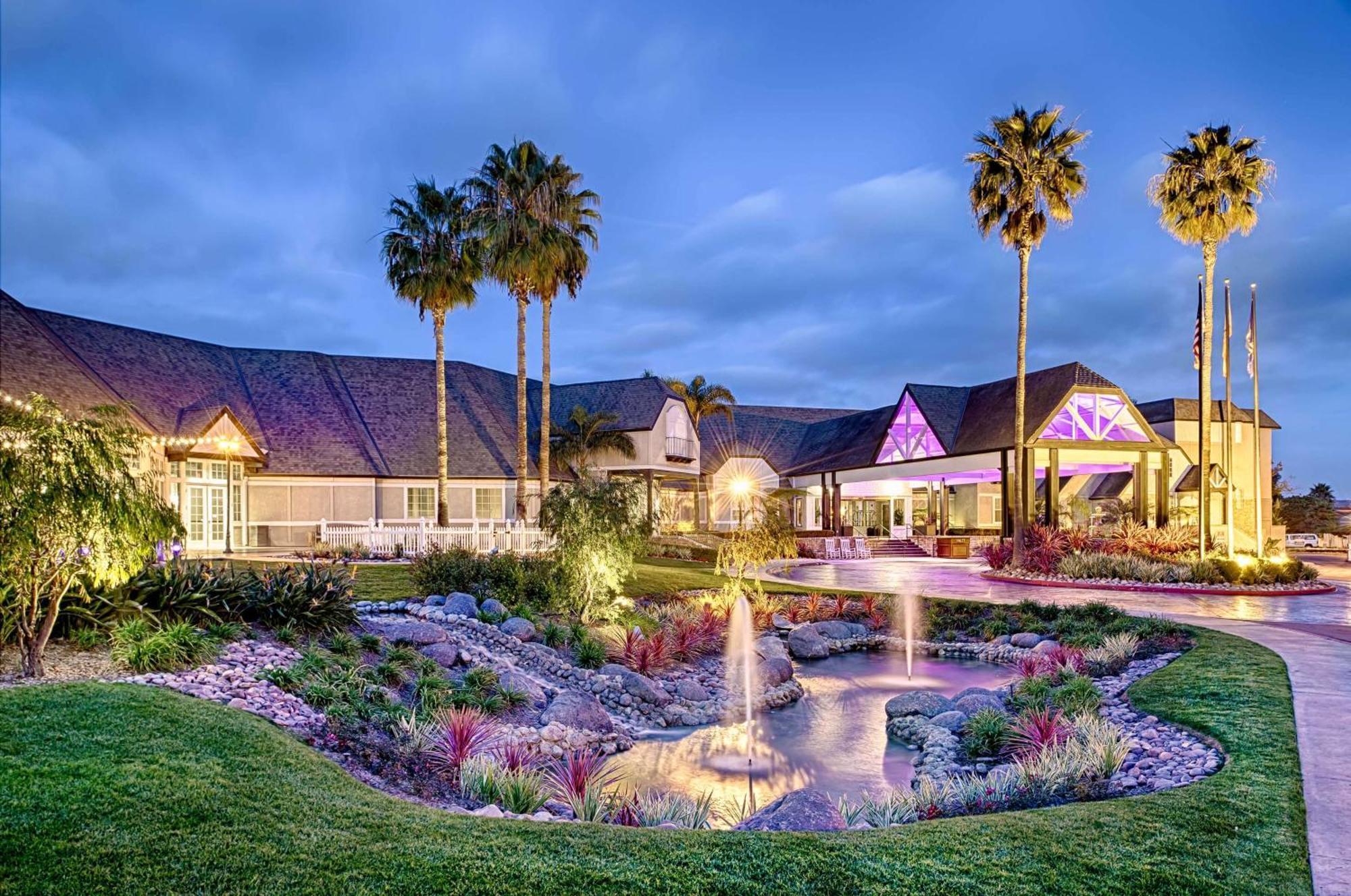 Hilton San Diego/Del Mar Exterior foto
